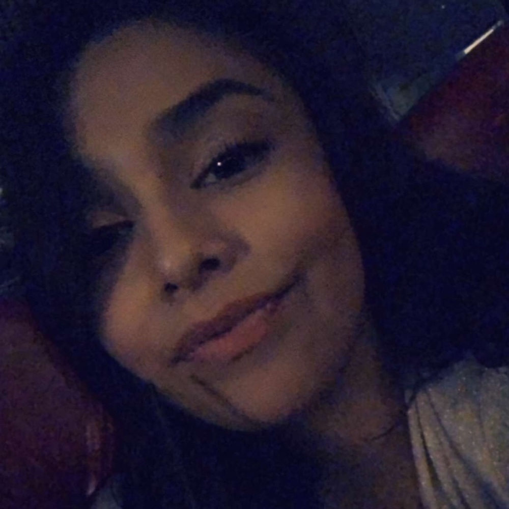 Meet your Posher, Leslley